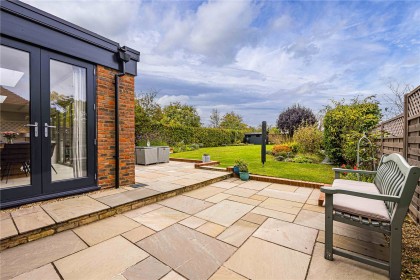 photo for Slapton, Leighton Buzzard, Buckinghamshire