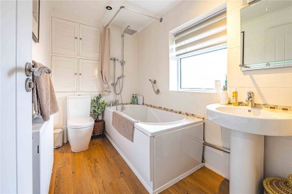 photo for Warners End, Hemel Hempstead, Hertfordshire