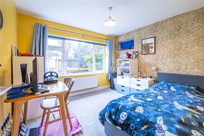 photo for Edlesborough, Buckinghamshire