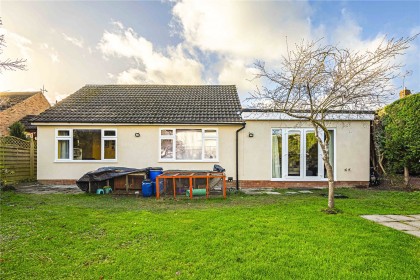 photo for Edlesborough, Buckinghamshire