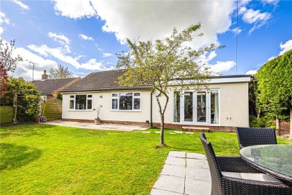 photo for Edlesborough, Buckinghamshire