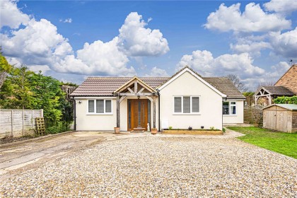 photo for Edlesborough, Buckinghamshire