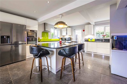 photo for Eaton Bray, Central Bedfordshire