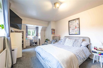 photo for Eaton Bray, Central Bedfordshire