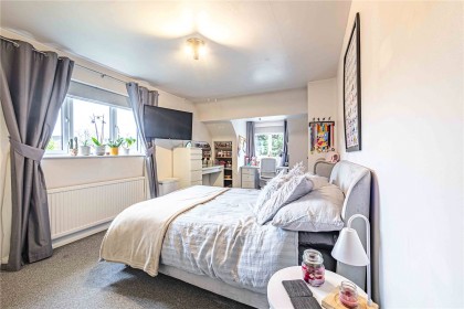 photo for Eaton Bray, Central Bedfordshire