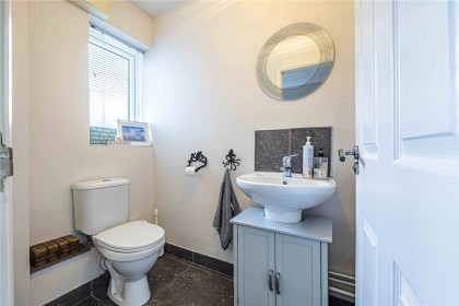 photo for Eaton Bray, Central Bedfordshire