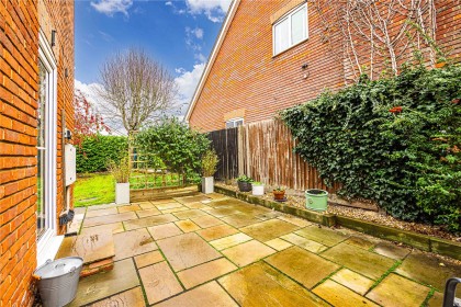 photo for Eaton Bray, Central Bedfordshire