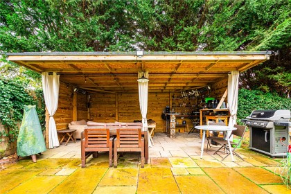 photo for Eaton Bray, Central Bedfordshire