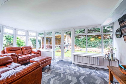 photo for Eaton Bray, Central Bedfordshire