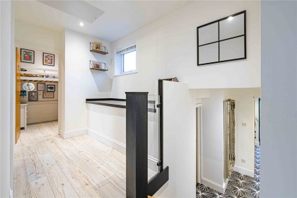 photo for Studham, Central Bedfordshire