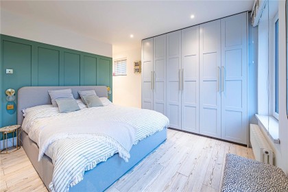 photo for Studham, Central Bedfordshire