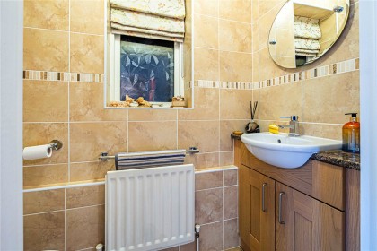 photo for Eaton Bray, Central Bedfordshire