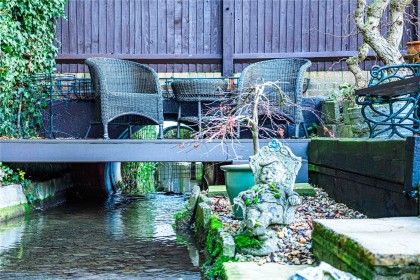 photo for Eaton Bray, Central Bedfordshire