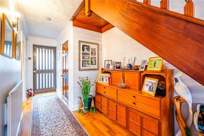 photo for Eaton Bray, Central Bedfordshire