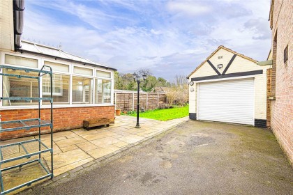 photo for Eaton Bray, Central Bedfordshire