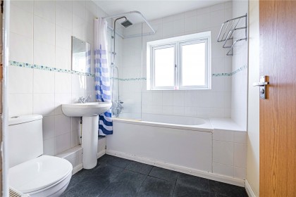 photo for Eaton Bray, Bedfordshire