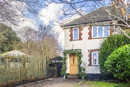 photo for Great Gaddesden, Hemel Hempstead, Hertfordshire