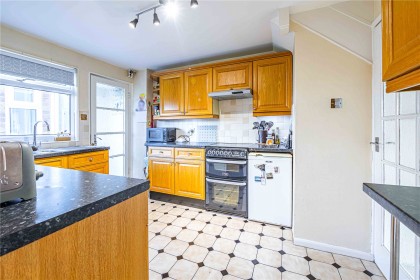 photo for Eaton Bray, Central Bedfordshire