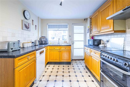 photo for Eaton Bray, Central Bedfordshire