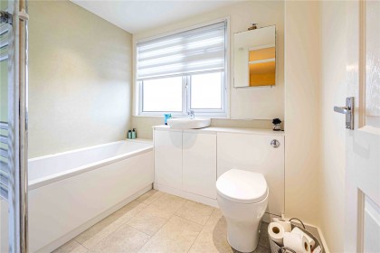 photo for Eaton Bray, Central Bedfordshire