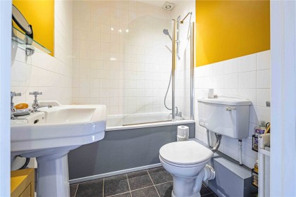 photo for High Street, Eaton Bray