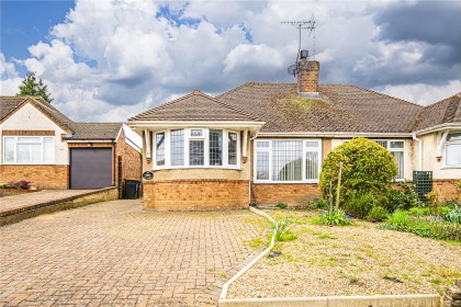 photo for Eaton Bray, Central Bedfordshire