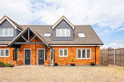 photo for Cheddington, Buckinghamshire