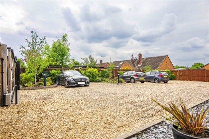 photo for Cheddington, Buckinghamshire