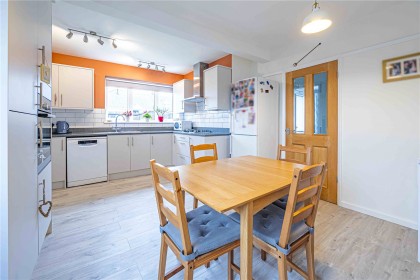 photo for Eaton Bray, Central Bedfordshire