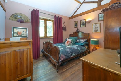 photo for Eaton Bray, Bedfordshire