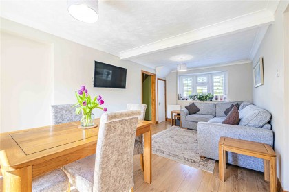 photo for Studham, Central Bedfordshire
