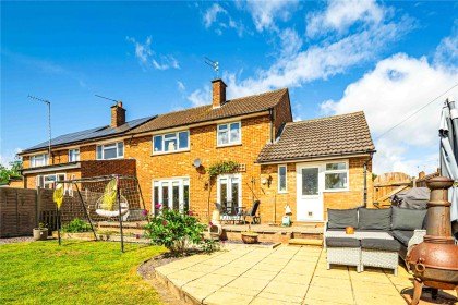 photo for Studham, Central Bedfordshire