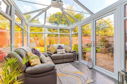 photo for Eaton Bray, Bedfordshire