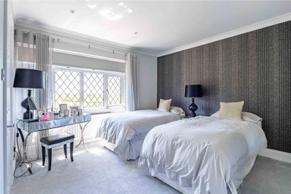 photo for Ivinghoe Aston, Buckinghamshire