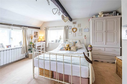 photo for Edlesborough, Buckinghamshire
