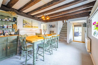 photo for Edlesborough, Buckinghamshire