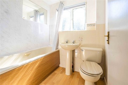 photo for Edlesborough, Buckinghamshire