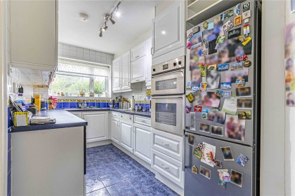 photo for Bushey Heath, Bushey, Hertfordshire