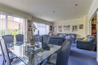 photo for Bushey Heath, Bushey, Hertfordshire