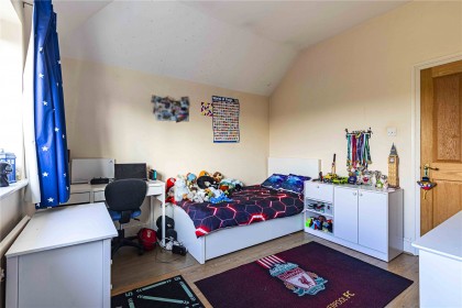 photo for Hunton Bridge, Kings Langley, Hertfordshire