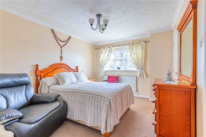 photo for Leavesden, Watford, Hertfordshire