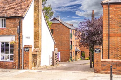 photo for High Street, Kings Langley, Hertfordshire