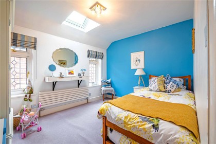 photo for Hunton Bridge, Kings Langley, Hertfordshire