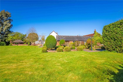 photo for Bovingdon, Hemel Hempstead, Hertfordshire