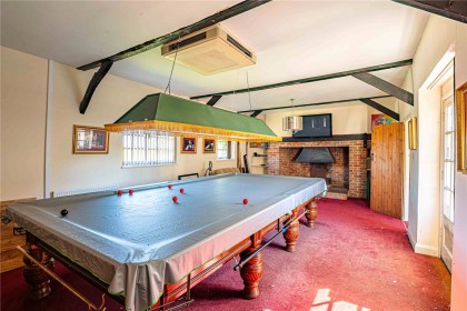 photo for Bovingdon, Hemel Hempstead, Hertfordshire