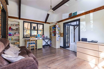 photo for Abbots Langley, Hertfordshire