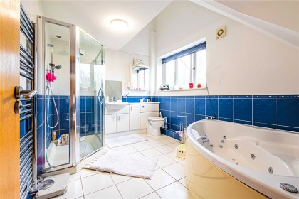 photo for Kings Langley, Hertfordshire