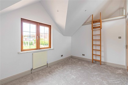 photo for Toms Lane, Kings Langley, Hertfordshire