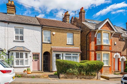 photo for Vicarage Lane, Kings Langley, Hertfordshire