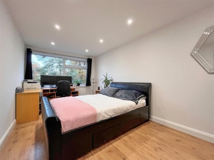 photo for The Rutts, Bushey Heath, Bushey